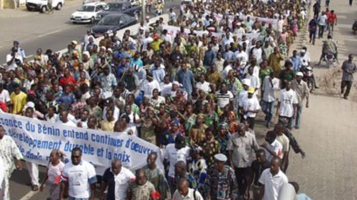  RB PROTESTORS TOOK TO STREETS